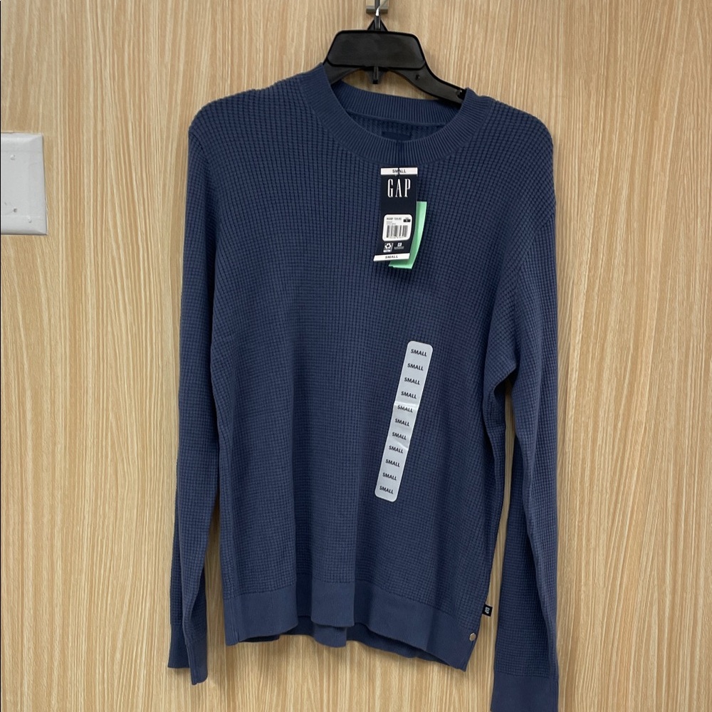 NWT Men's Gap Blue Sweater Size Small